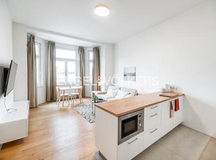 Pronájem bytu, 2+kk, 60 m²