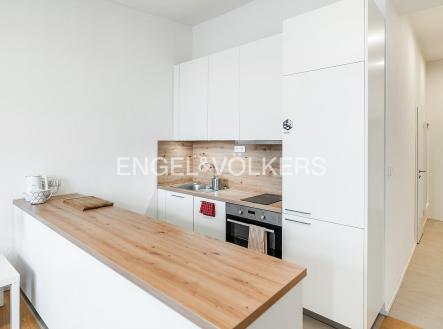 Pronájem bytu, 2+kk, 60 m²