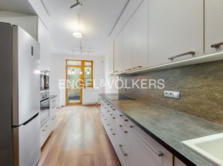 Prodej bytu, 3+kk, 101 m²