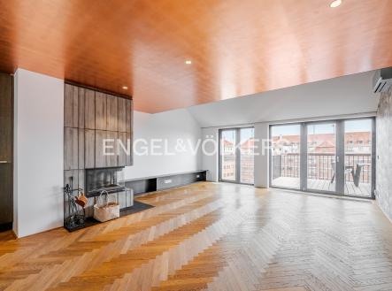 Pronájem bytu, 5+kk, 200 m²