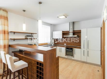 Pronájem bytu, 3+kk, 110 m²