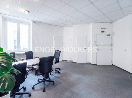 Pronájem kanceláře, 41 m²