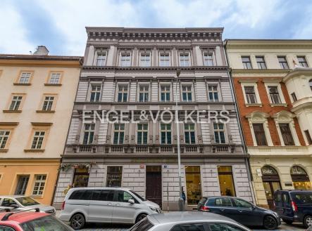 Pronájem obchodní prostor, 93 m² obrázek