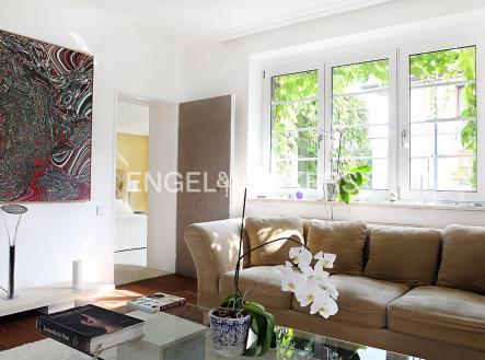 Pronájem domu/vily, 260 m²