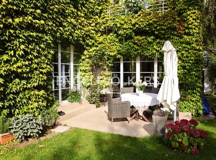 Pronájem domu/vily, 260 m²