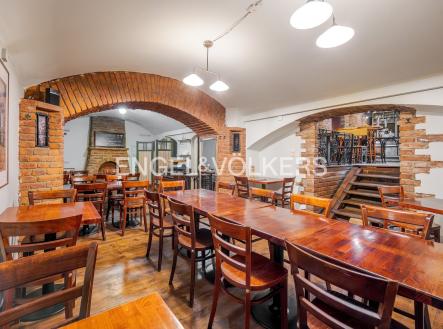 Pronájem restaurace, 119 m² obrázek
