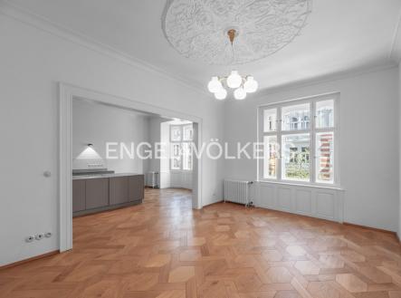 Pronájem bytu, 4+kk, 133 m²
