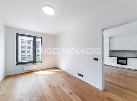 Pronájem bytu, 2+kk, 56 m²