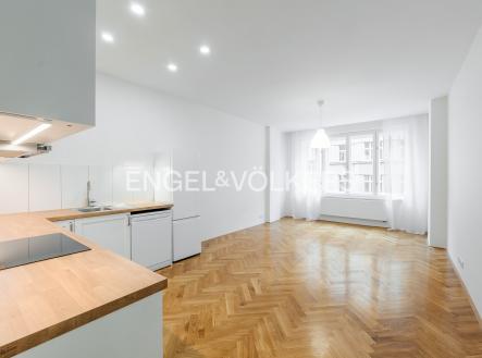 Pronájem bytu, 2+kk, 68 m²