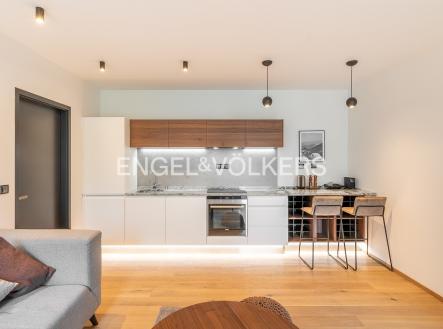 Pronájem bytu, 2+kk, 57 m²