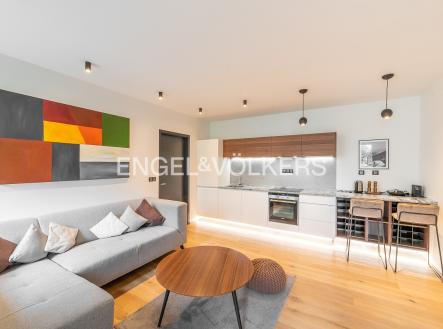 Pronájem bytu, 2+kk, 57 m²