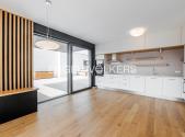Pronájem bytu, 3+kk, 93 m²