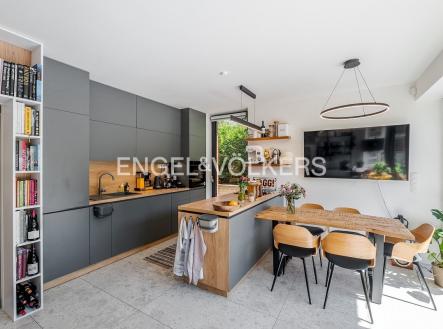 Pronájem domu/vily, 121 m²