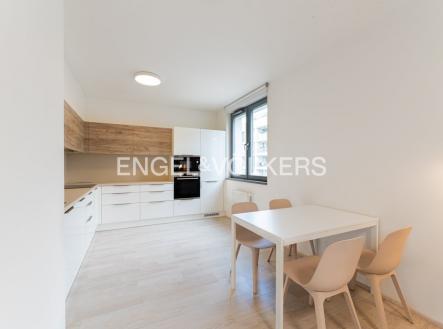 Pronájem bytu, 2+kk, 65 m²