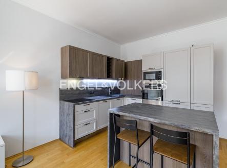 Pronájem bytu, 2+kk, 55 m²