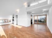 Pronájem domu/vily, 140 m²