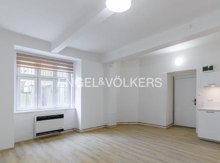 Pronájem bytu, 1+kk, 26 m²
