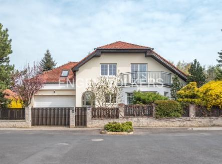 Prodej domu/vily, 403 m²