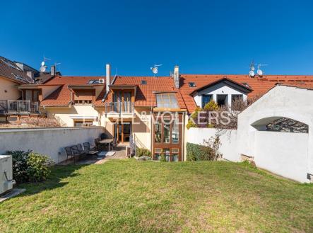 Pronájem domu/vily, 350 m²