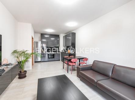 Pronájem bytu, 2+kk, 47 m²