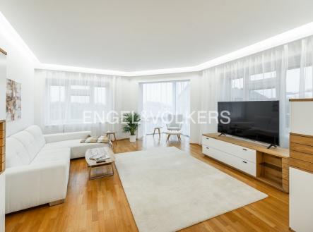 Pronájem bytu, 2+kk, 90 m²