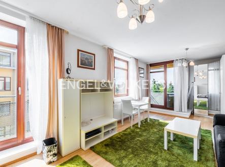 Pronájem bytu, 3+1, 99 m²