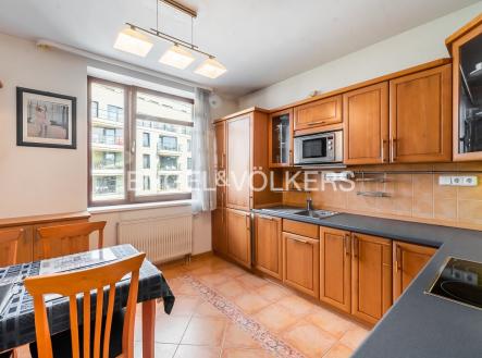 Pronájem bytu, 3+1, 99 m²
