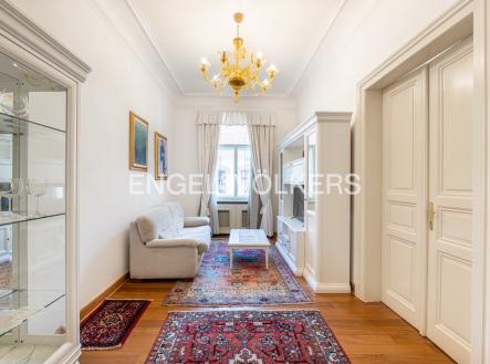 Pronájem bytu, 3+kk, 77 m²