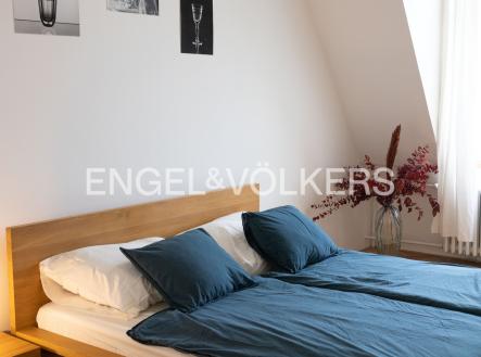 Pronájem bytu, 2+1, 88 m²