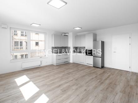 Pronájem bytu, 4+kk, 89 m²