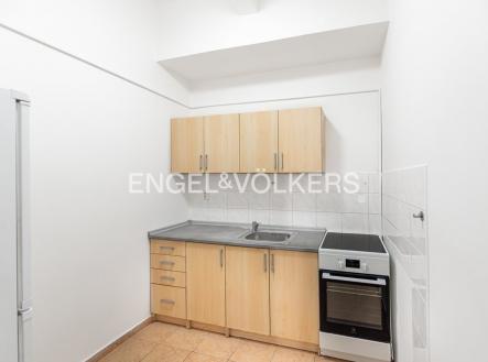 Pronájem bytu, 1+1, 40 m²