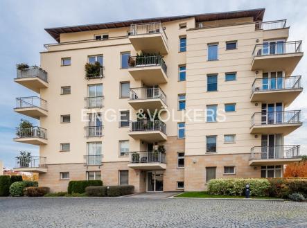 Prodej bytu, 2+kk, 71 m²