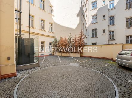 Prodej bytu, 4+kk, 149 m²