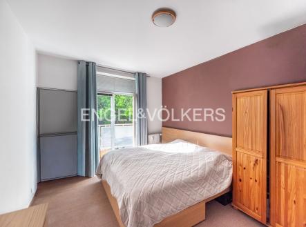 Pronájem bytu, 2+kk, 68 m²
