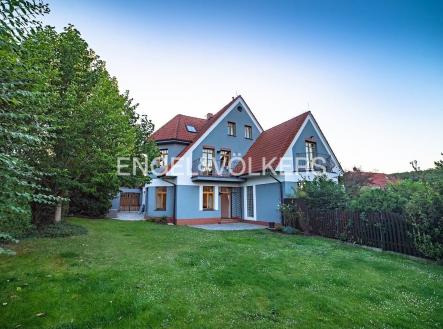 Pronájem domu/vily, 250 m²