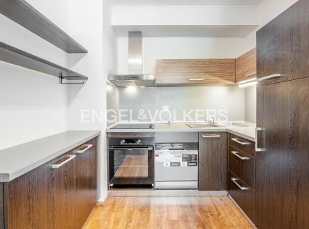 Prodej bytu, 2+kk, 61 m²