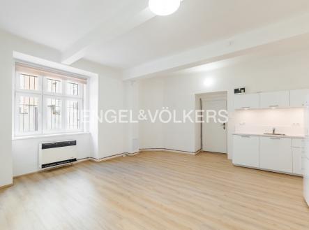 Pronájem bytu, 1+kk, 26 m²