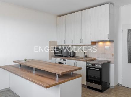 Pronájem bytu, 2+kk, 45 m²