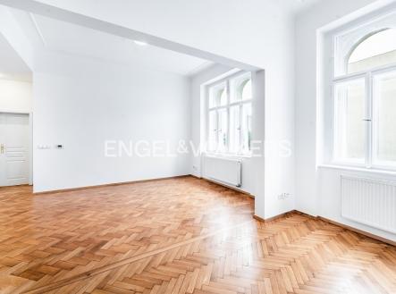 Pronájem bytu, 3+kk, 90 m²