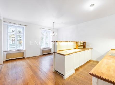 Pronájem bytu, 5+1, 141 m²
