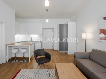 Pronájem bytu, 2+kk, 42 m²