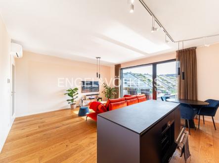 Pronájem bytu, 3+kk, 101 m²