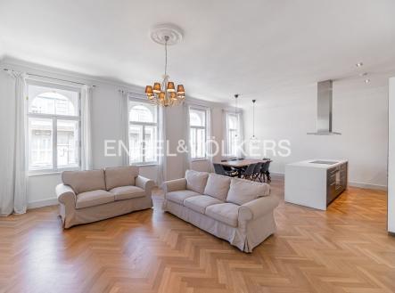 Pronájem bytu, 5+kk, 172 m²