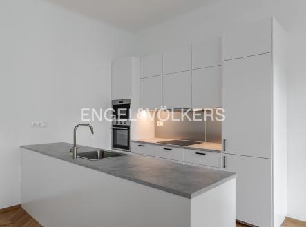 Pronájem bytu, 2+kk, 90 m²