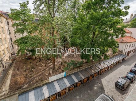 Pronájem bytu, 2+kk, 90 m²