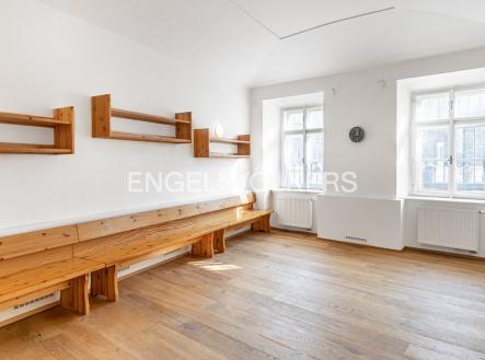 Pronájem kanceláře, 46 m²