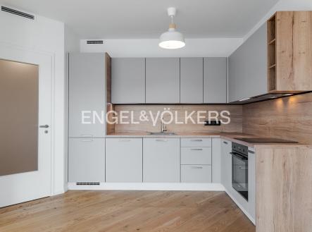 Prodej bytu, 2+kk, 66 m²