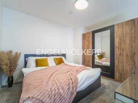Pronájem bytu, 2+kk, 37 m²
