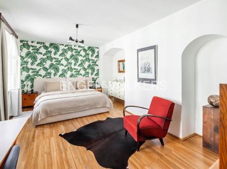 Pronájem domu/vily, 201 m²