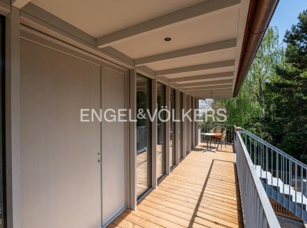 Pronájem bytu, 3+kk, 108 m²